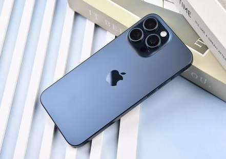 江口苹果维修点分享iPhone 15 Pro Max屏幕更换全新实操风险 